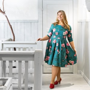 Sy en Pääsky-klänning